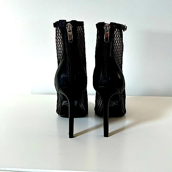 NWB!! Nine West Meshed Pointed Toe Heels! - Picture 4 of 6